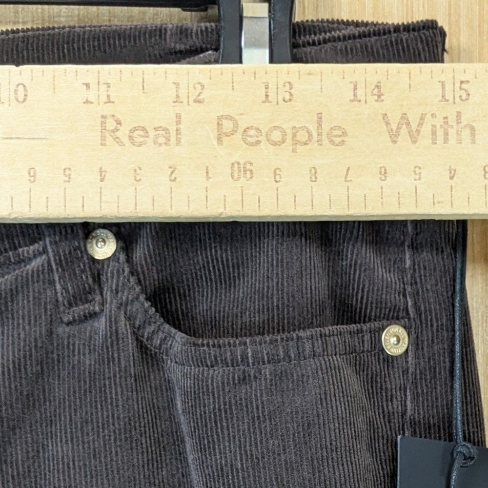 7 For All Mankind Dojo Tailorless Chocolate Brown Flare Corduroy Pants 30 NWT - Picture 6 of 12